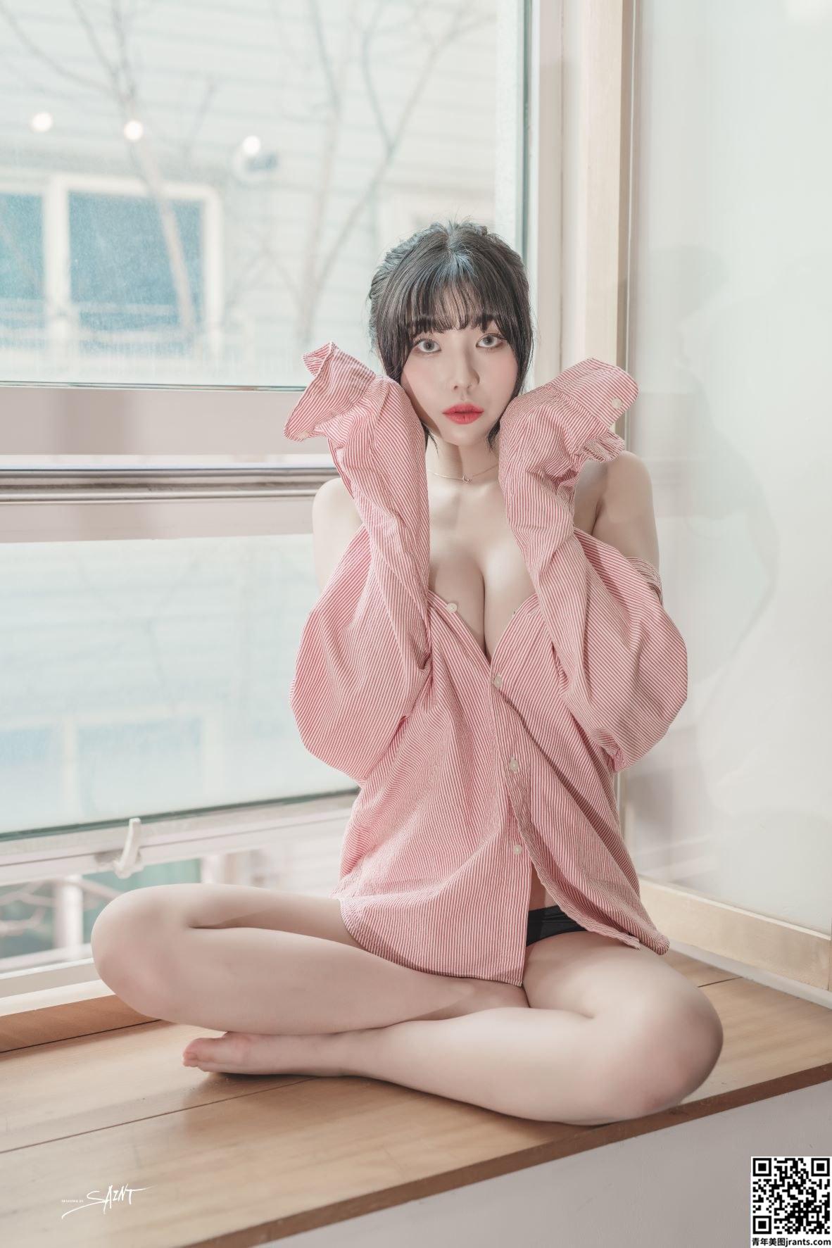 [Saint Photolife] Yuna – Amor por cima (59P)