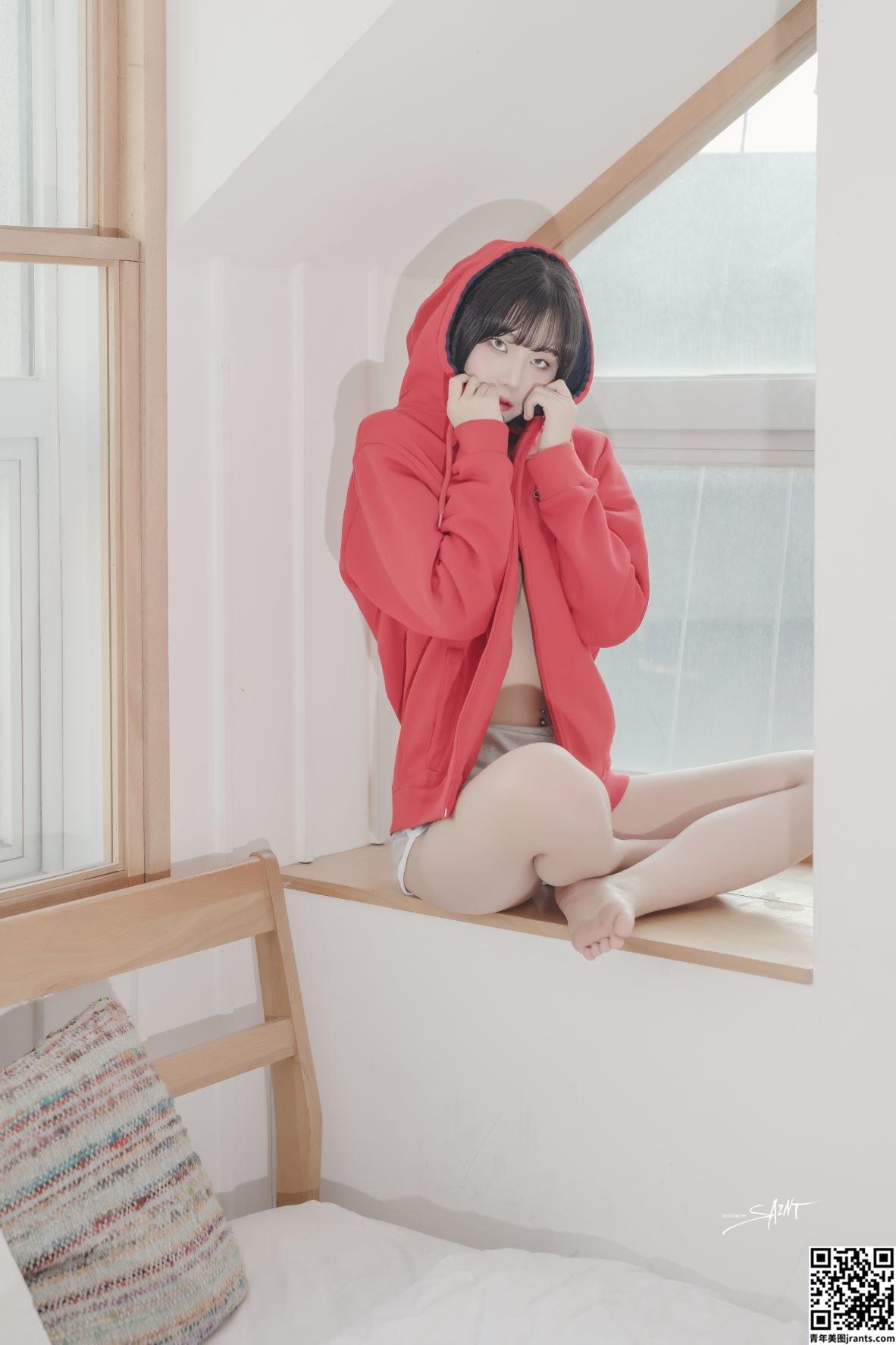 [Saint Photolife] Yuna – Amor por cima (59P)