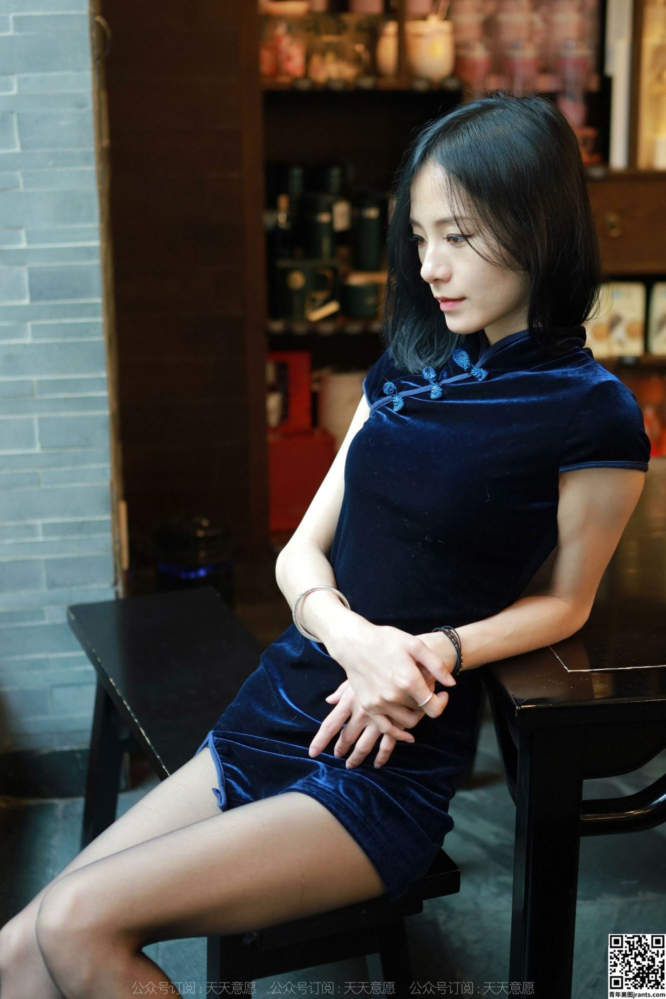 [IESS] 모델: Xiaoliu &#8220;Dark Blue Cheongsam&#8221;(81P)