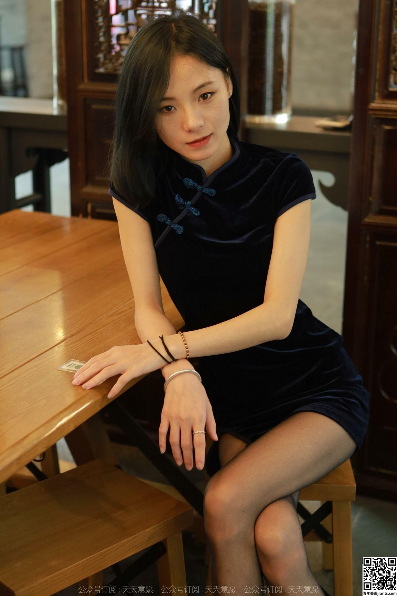 [IESS] 모델: Xiaoliu &#8220;Dark Blue Cheongsam&#8221;(81P)