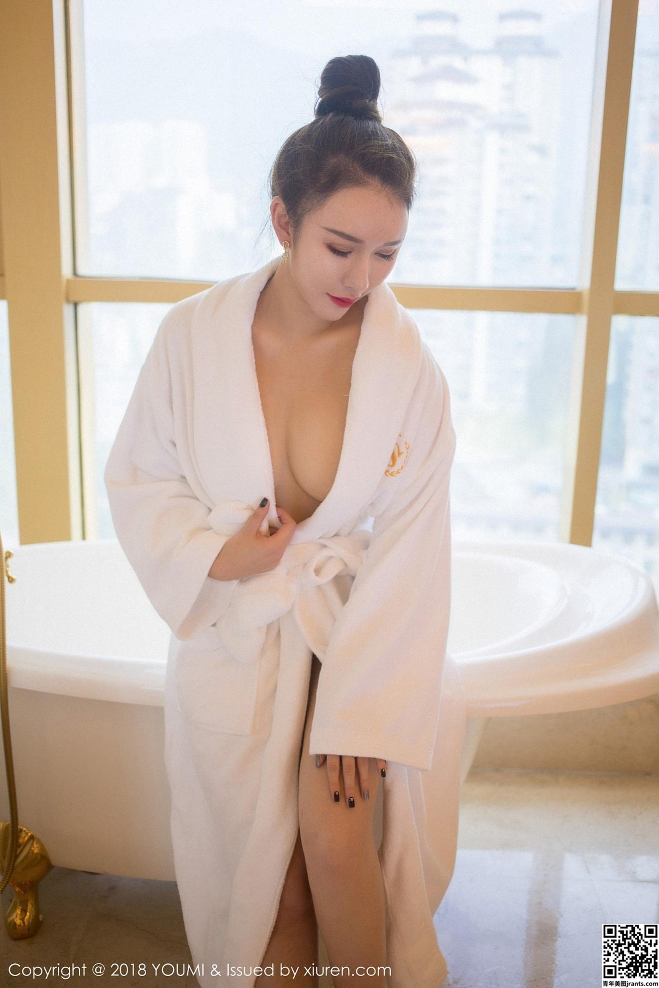 [YouMi Serie]  2018.08.01 VOL.194 Egg_Eunice Sexy Fotos[45P]