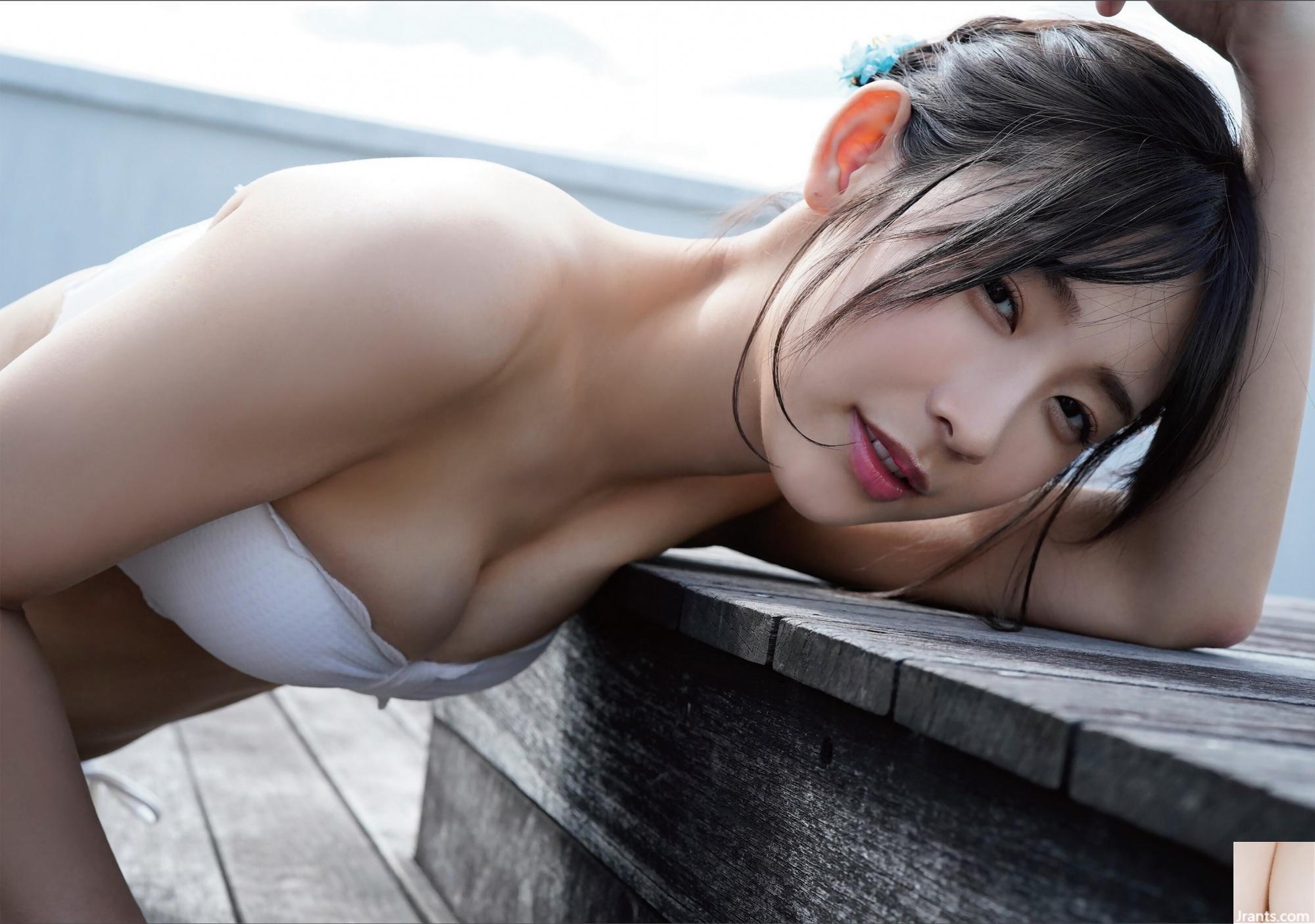 Mio Mizuka „Special Time“ (51P)