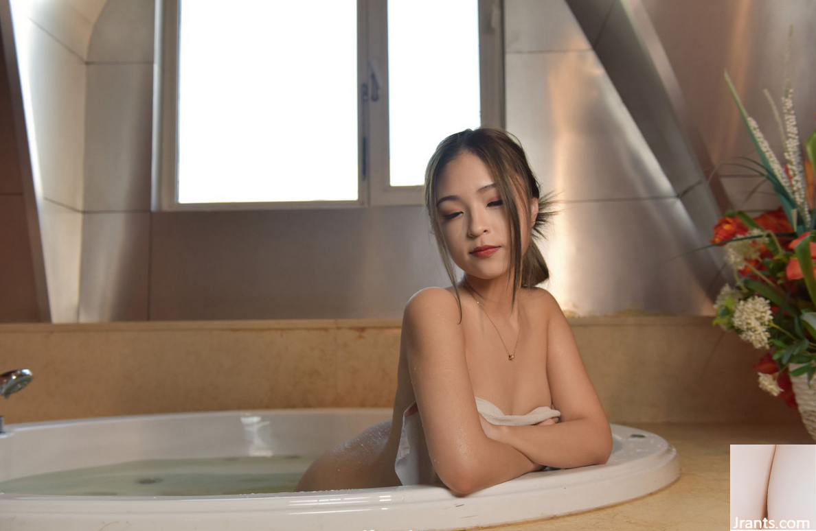 [Modèle Chinois Tournage Privé]Beau modèle-Quatre-vingt-dix-neuf beaux modèles sans photos privées en mosaïque (3) (100P)