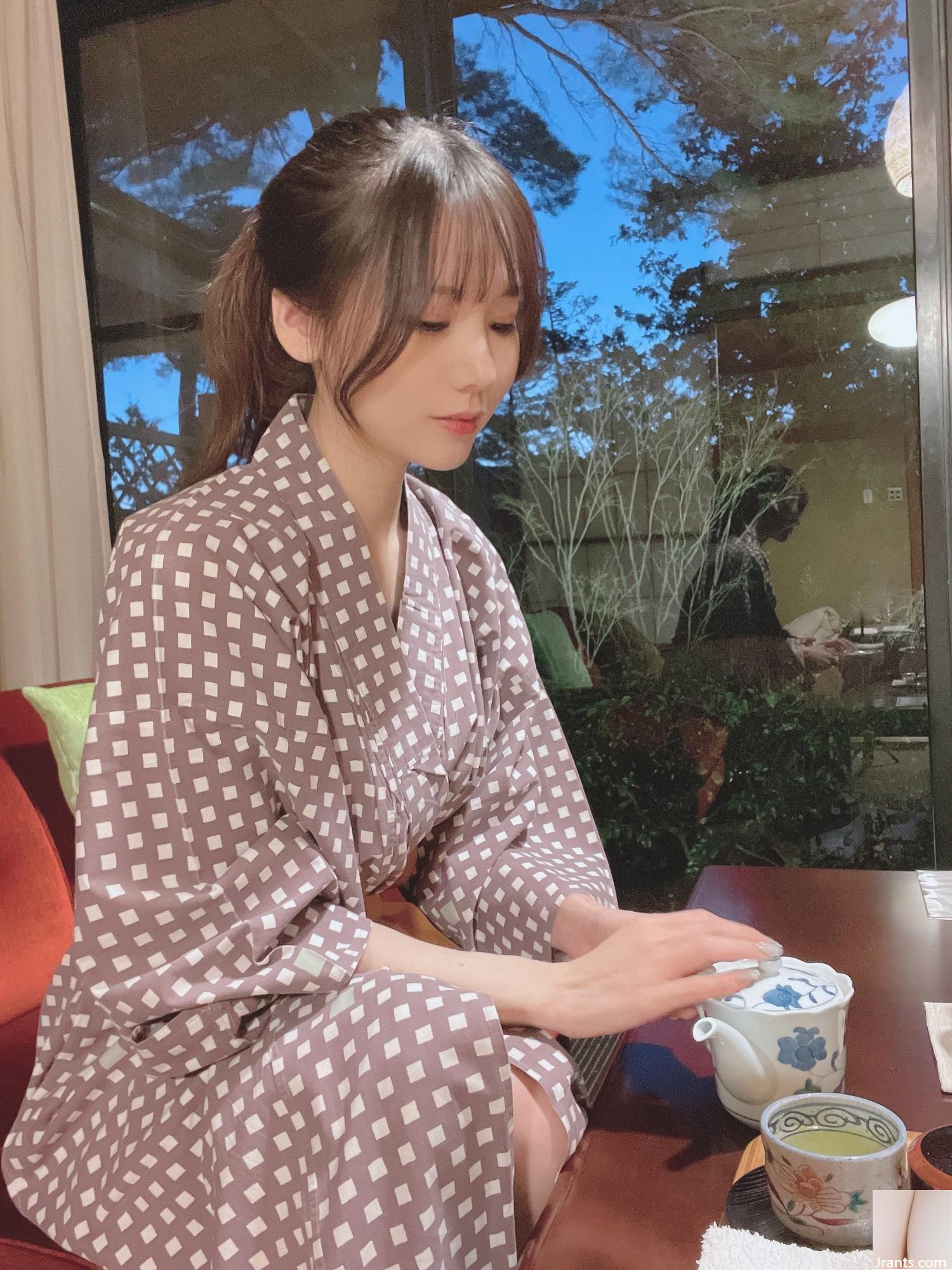 Kenken 《Yukata de aguas termales》 Fragancia aireada para la parte superior del cuerpo (22P