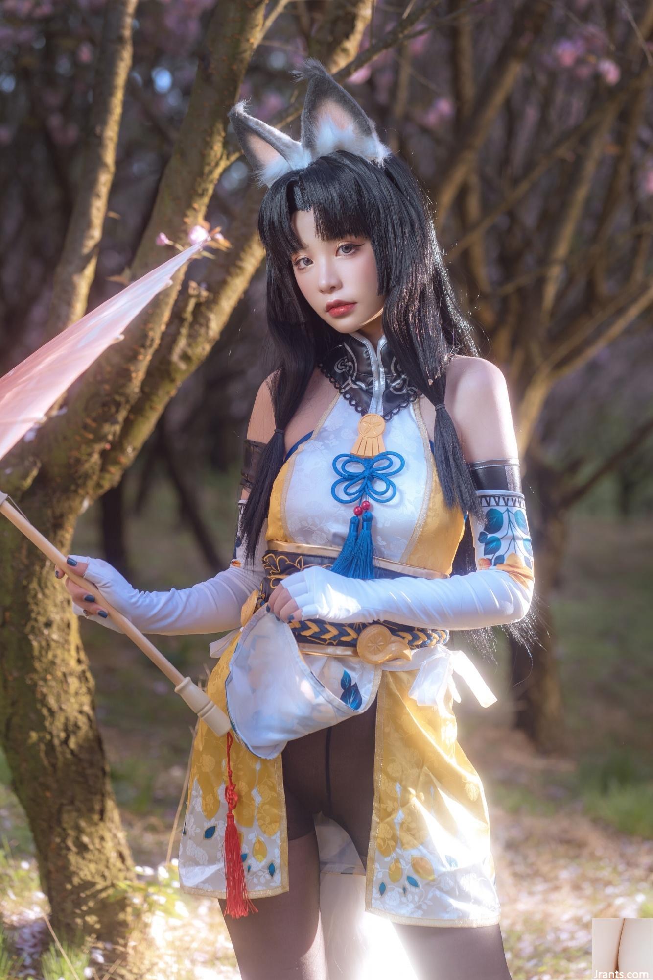 Explosive Girl Meow Xiaoji-Eternal Calamity Walnuss (51P)