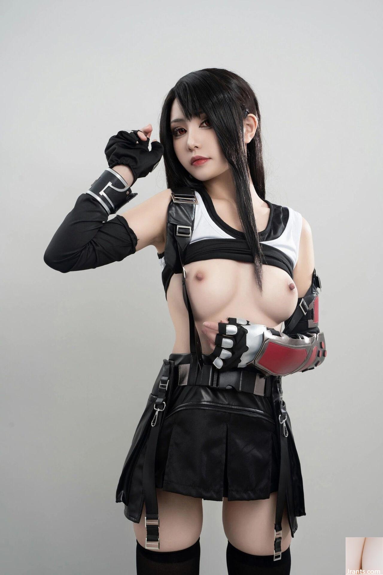 폭발적인 소녀 Nya Xiaoji – Final Fantasy 7 Tifa (55P)