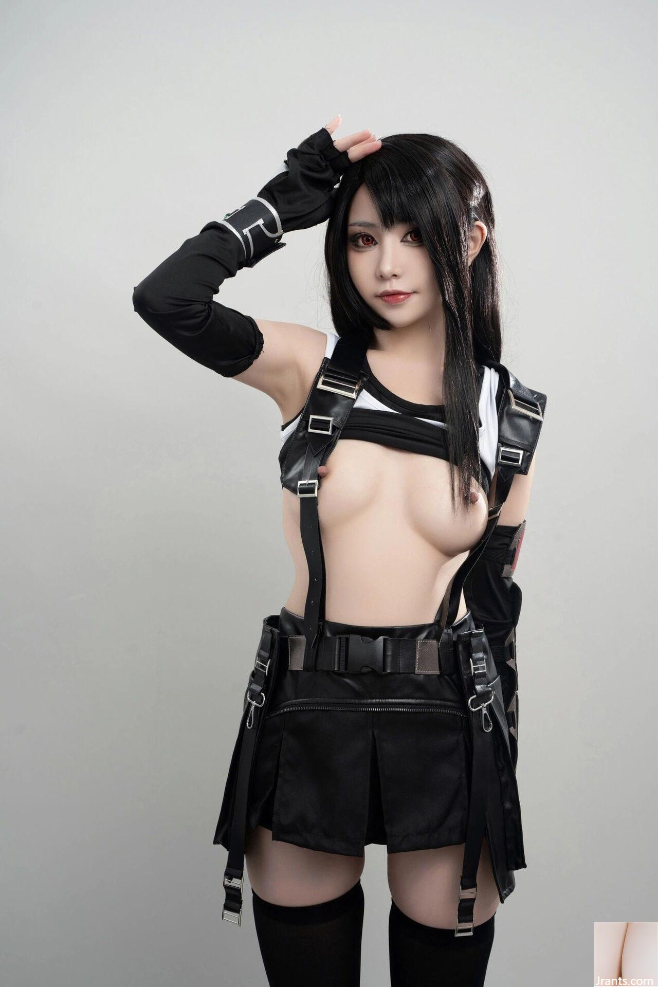 폭발적인 소녀 Nya Xiaoji – Final Fantasy 7 Tifa (55P)