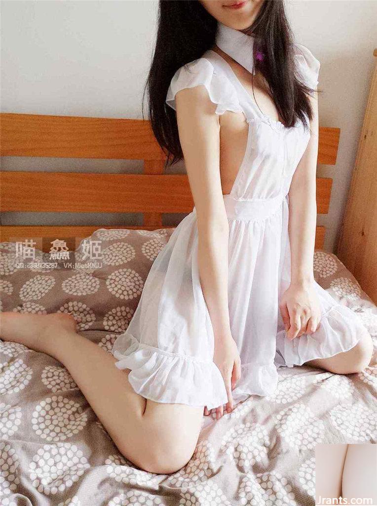 Gadis loli selebriti internet Meow Jiji@maid (42P)