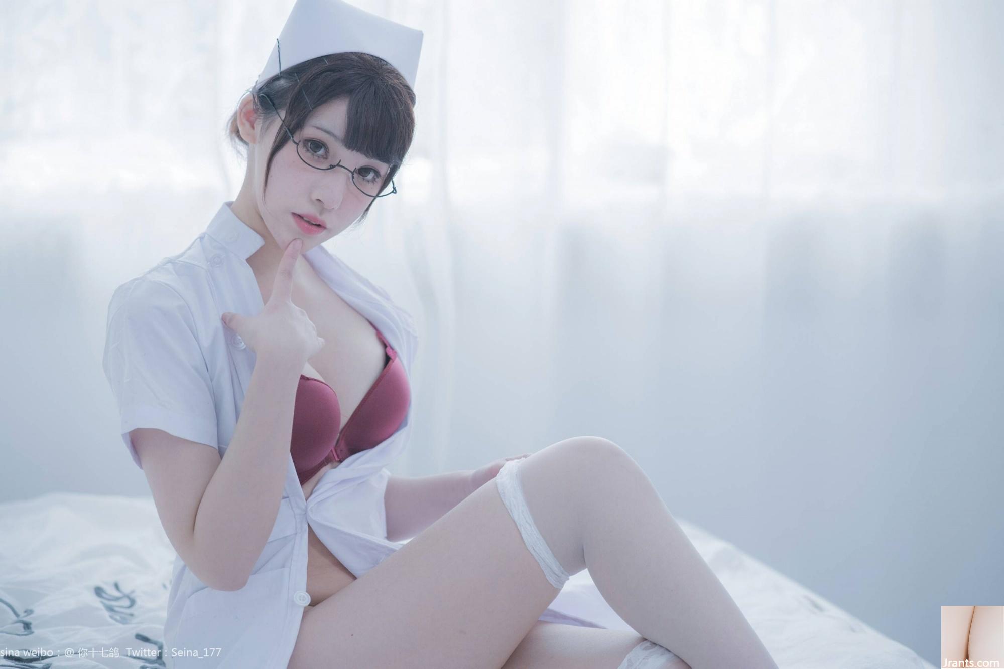 Welfare Girl You Seventeen Pigeons &#8220;Infermiera Bianca&#8221; Esclusiva VIP[111P]