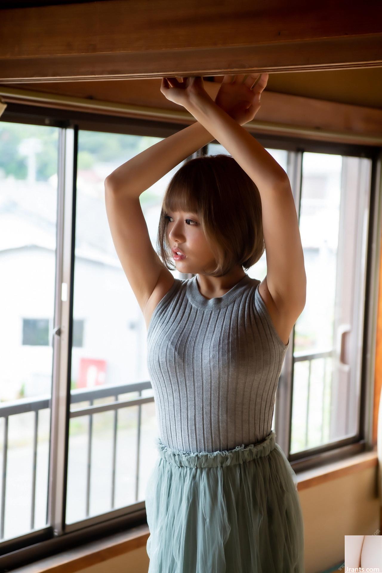 Mao Hamasaki: Koleksi foto Gravure (48P)