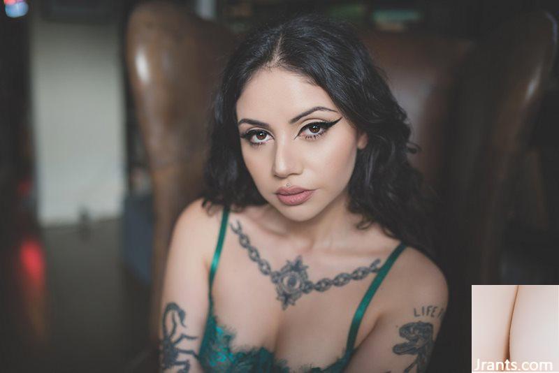 [Suicide Girls] 21. März 2022 – Rosedarling – Emerald Dreams[47P]