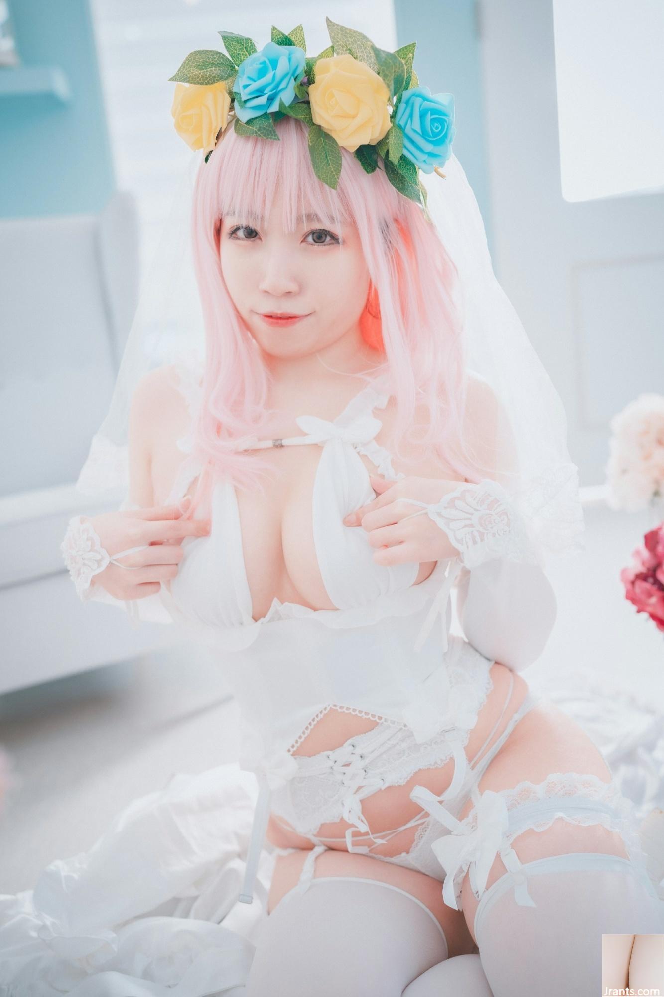 DJAWA Foto – Myaron – Super Sonico White Wedding (25P)