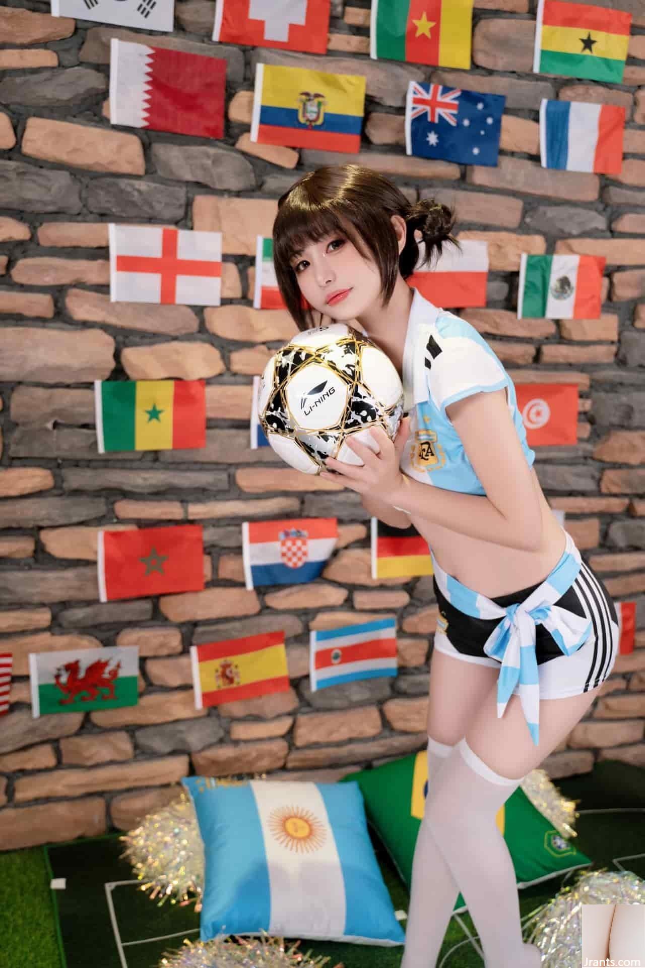 Chica explosiva Nya Xiaoji x Kanon Kuriko – Football Baby (84P)