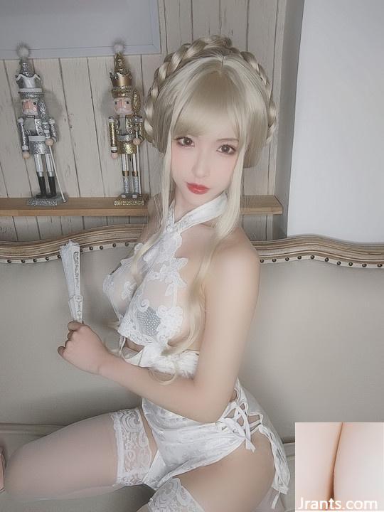 El «Cheongsam Rubio» de Yuno Shimizu con largas piernas blancas es absolutamente imparable (69P)