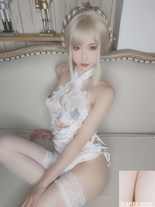 El «Cheongsam Rubio» de Yuno Shimizu con largas piernas blancas es absolutamente imparable (69P)