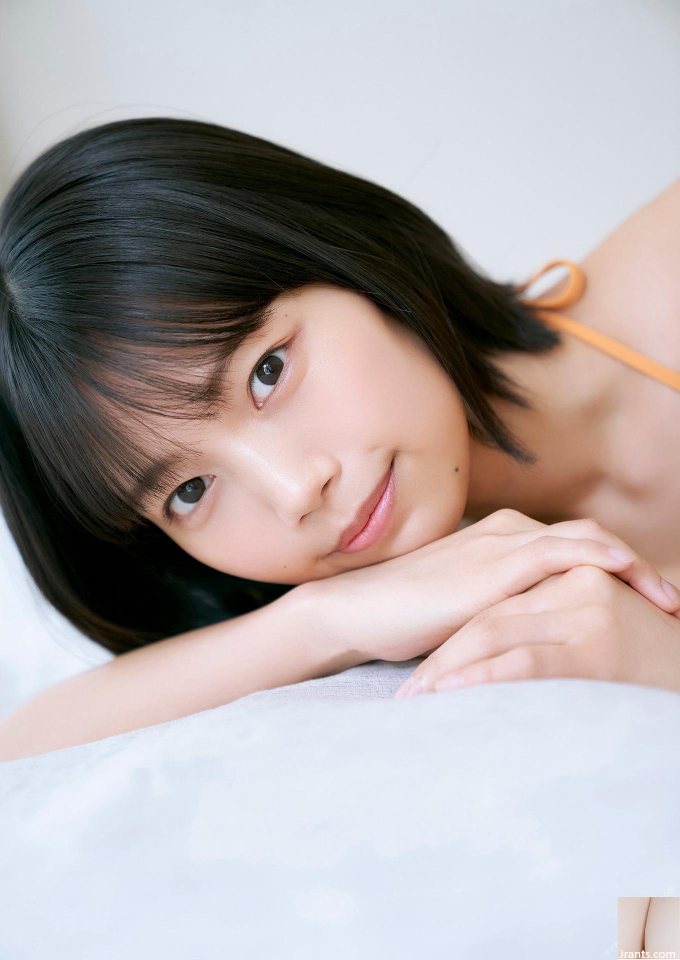 Aya Natsume – Spisan Gravure Fotobuch (40P)