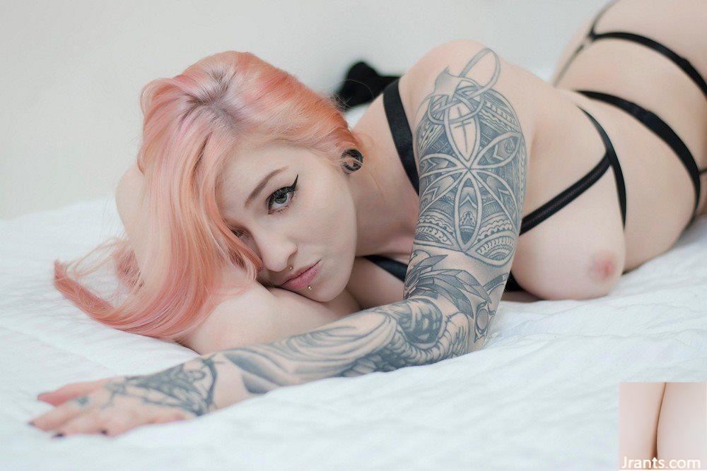 [Suicide Girls] 2022년 11월 26일 – InkstaAngel – Vanlife [45P]