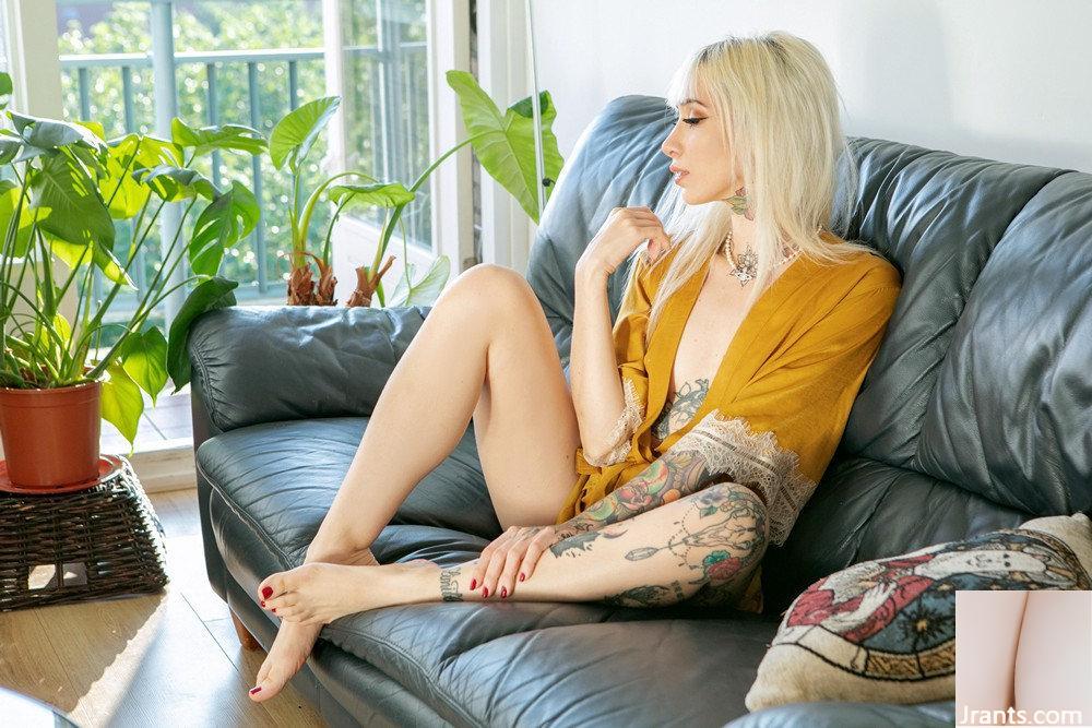 [Suicide Girls] 01 de enero de 2023 – Drew – Omamori[50P]