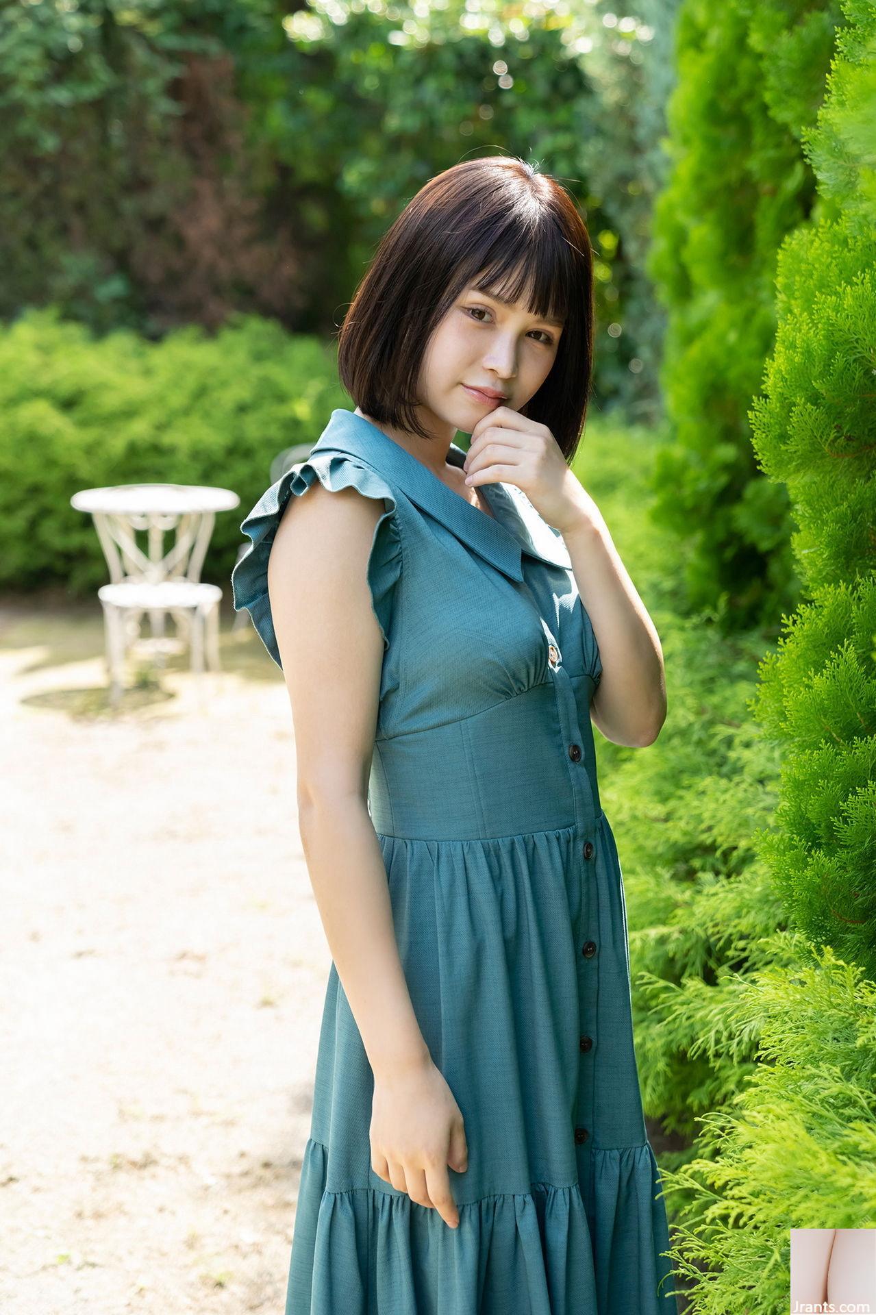 Kaede Hinata G Breasts Cinderella Weekly Post Digital Photo Collection (84P)