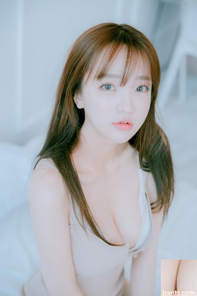 JOApictures–Son Ye Eun x JOA 20 APR VOL.1 (90P)