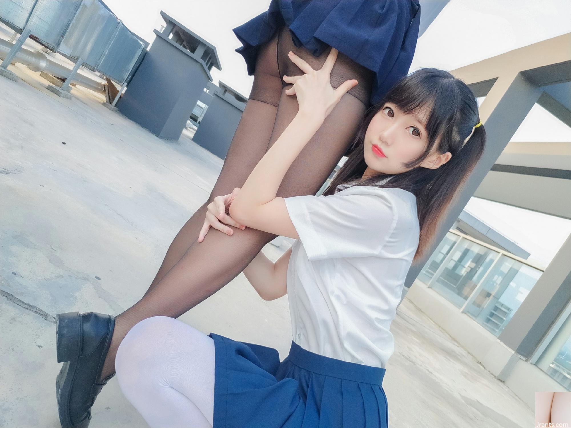 Coser@NAGISA Monster Meong – Lily(81P)