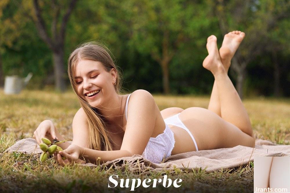 (Superbe Models) 2023년 2월 20일 – Yana Love The Orchard(103P)