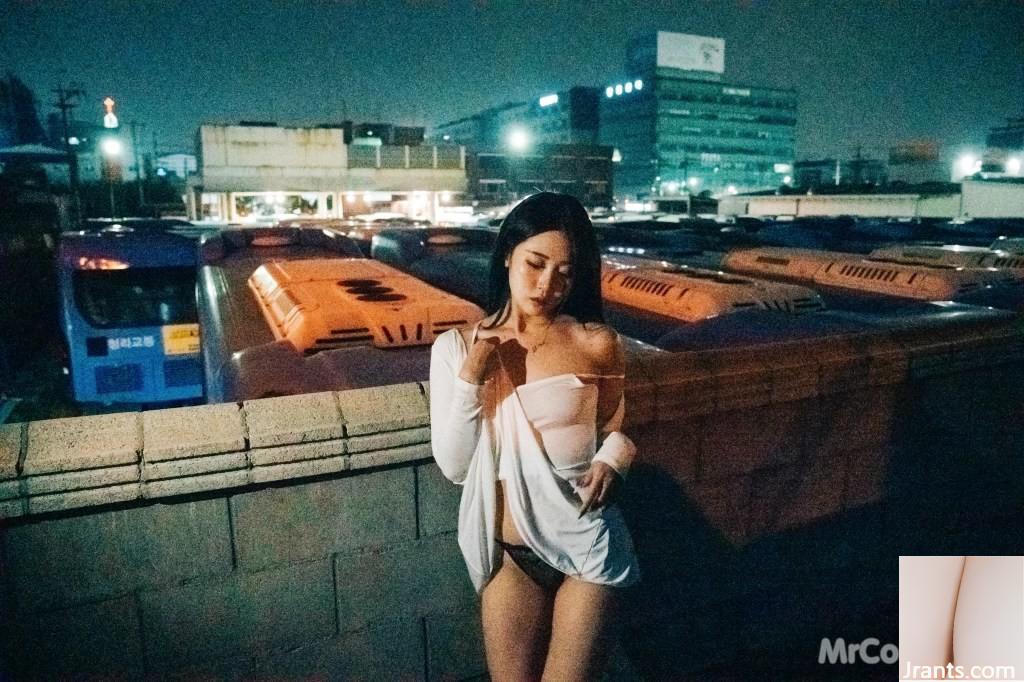 Bomi Night Roads (102P)