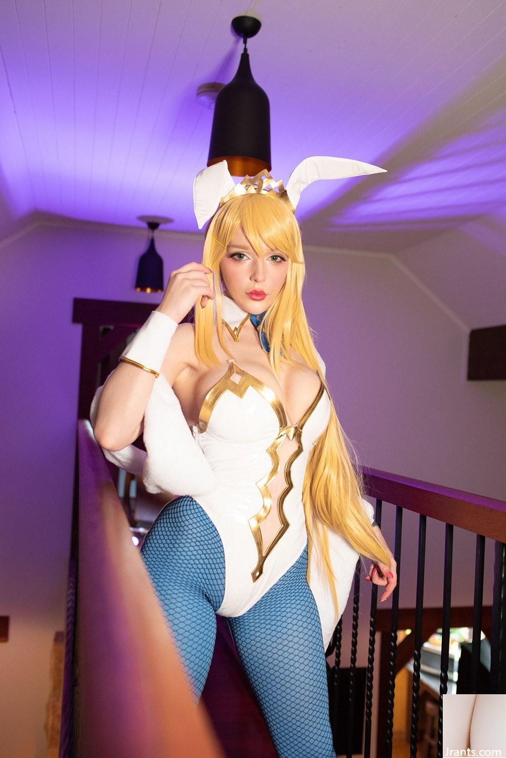 Katyuska Moonfox – Artoria Pendragon