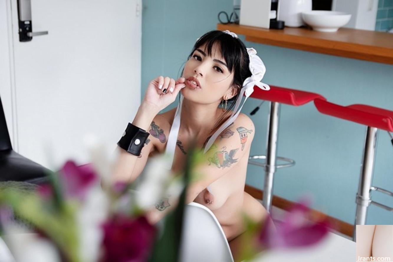 [Suicide Girls] 19 Mayıs 2022 – Kiwa – Tsuitotsuken[55P]