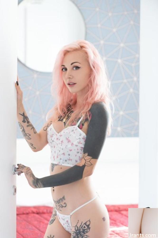 [Suicide Girls] 29. August 2022 – Feuer – Dualität[58P]