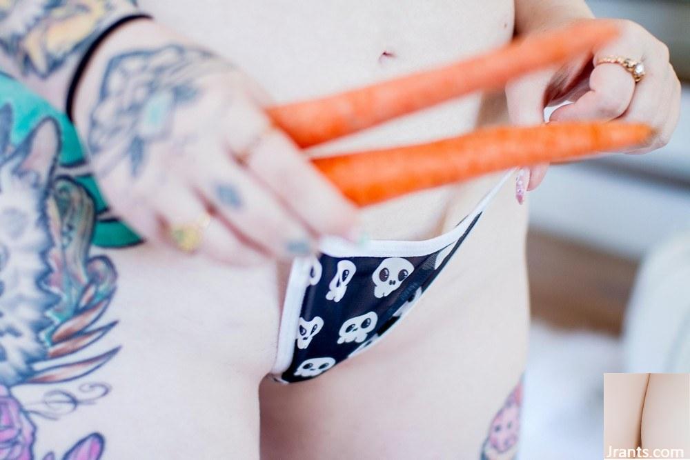 (Suicide Girls) 30. März 2023 – Voly – Peter Cottontail (59P