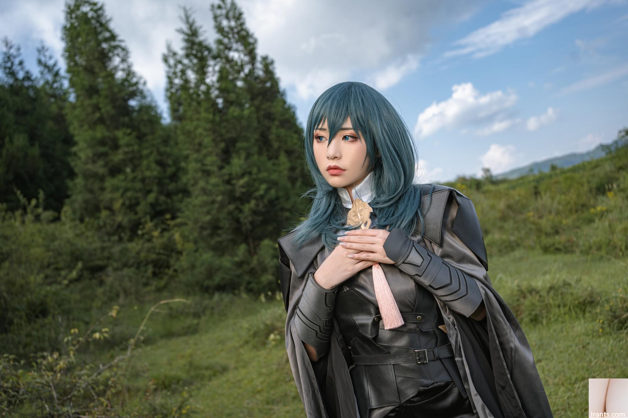 Explosives Mädchen Nya Xiaoji Fenghuaxueyue Cosplay (98P)