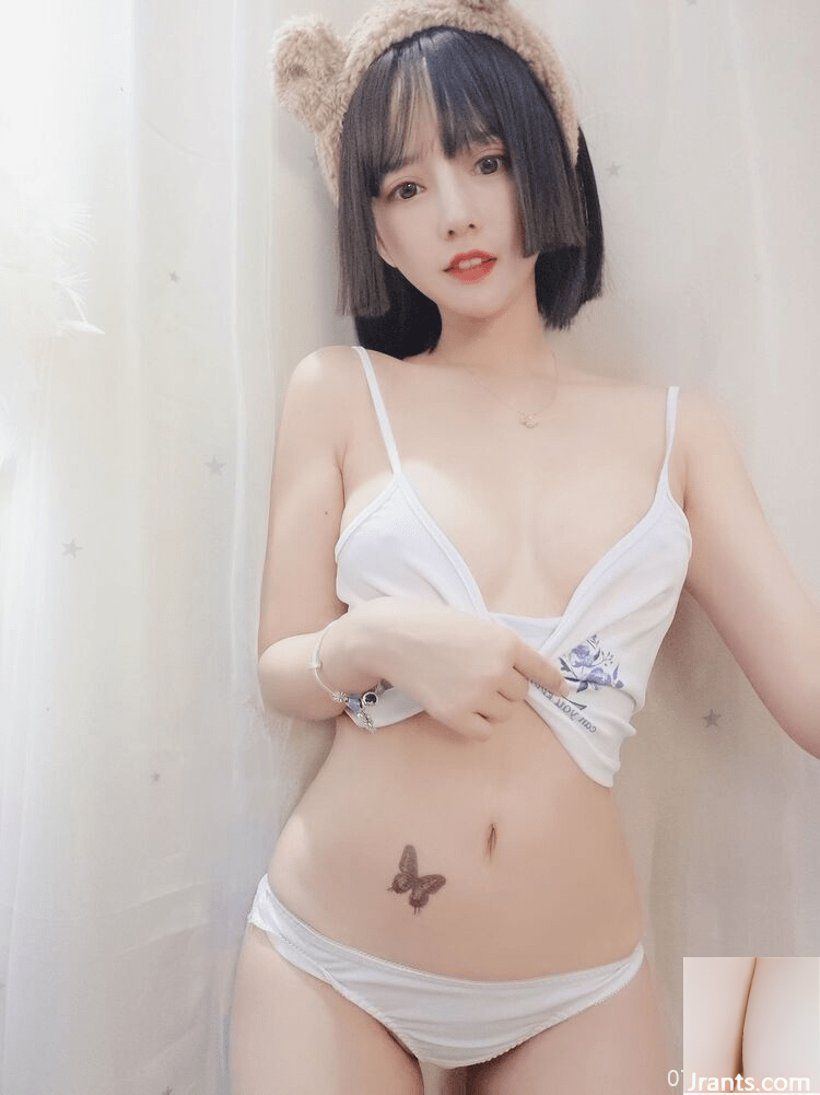 Kedaluwarsa Mie Beras – NO138 Little Wife + White Suspender (98P)