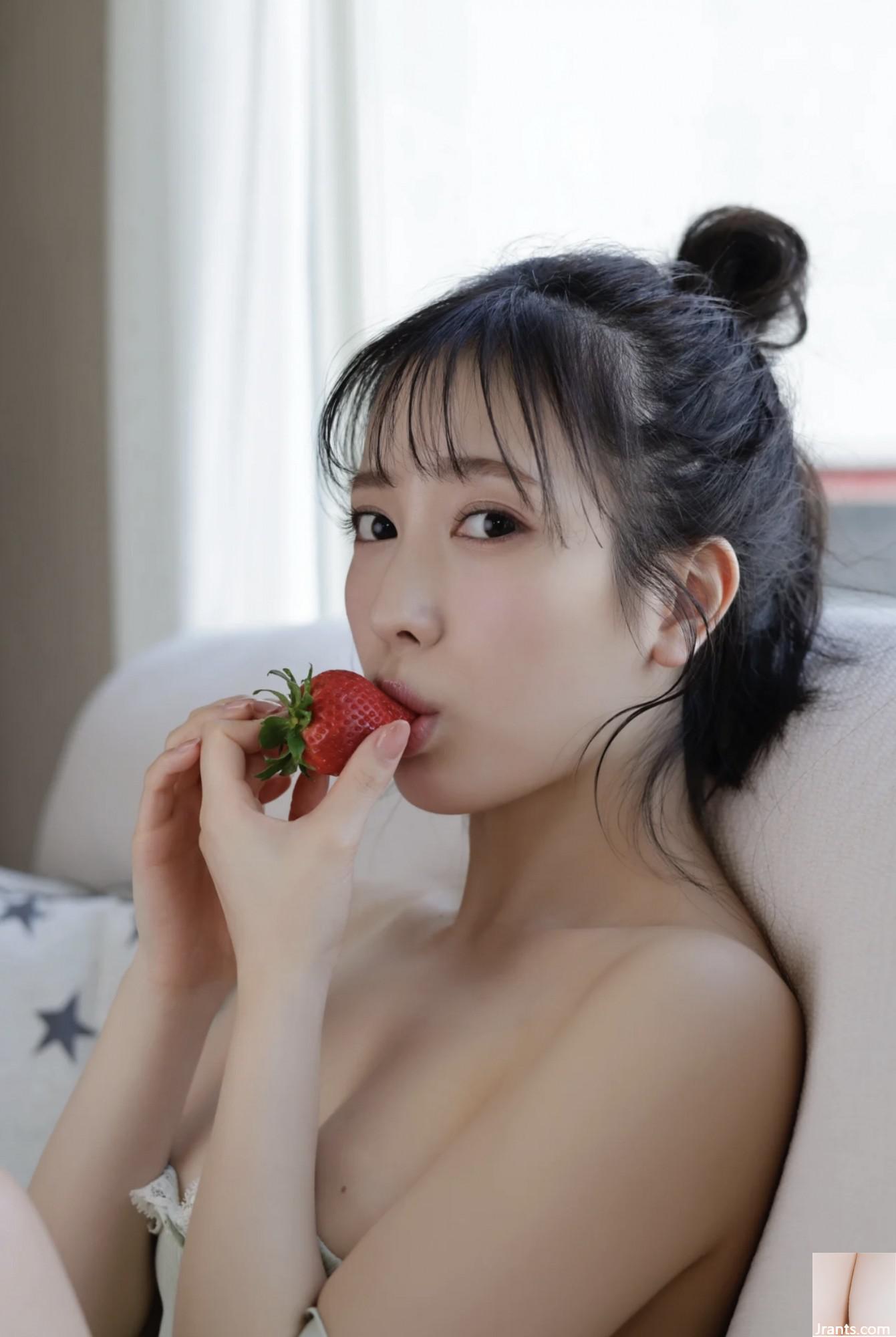 برهنه کامل Yotsuha Kominato Maihime (21P)