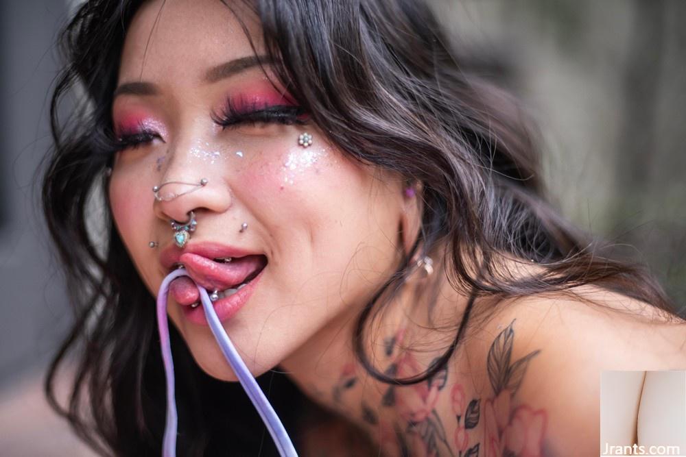 (Suicide Girls) 02 Jun 2023 – Liza Miao – Keren Untuk Musim Panas(44P)