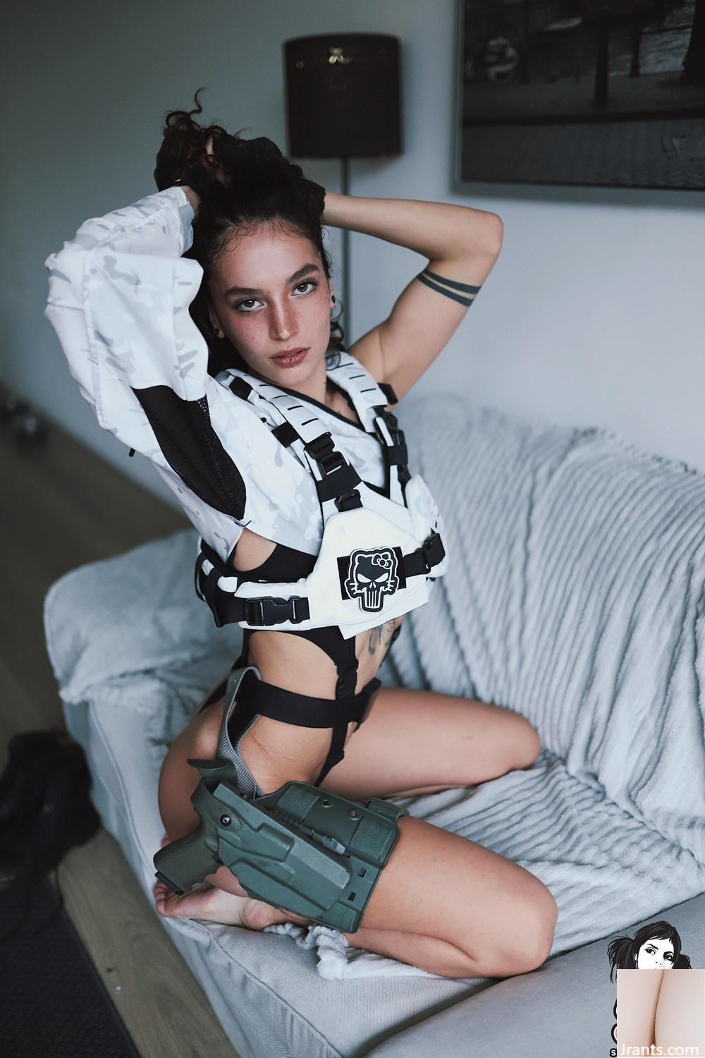 (Suicide Girls) 05.06.2023 – Capsblazem – Battle Angel(63P)