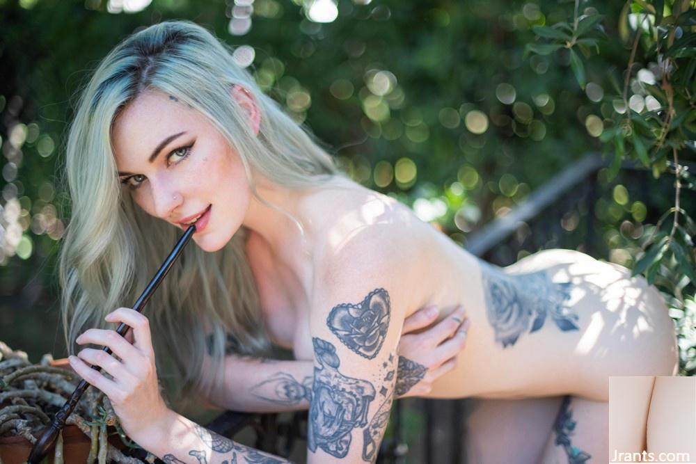 (Suicide Girls) 3. Juli 2023 – Torro – Kräuterkunde (49P)