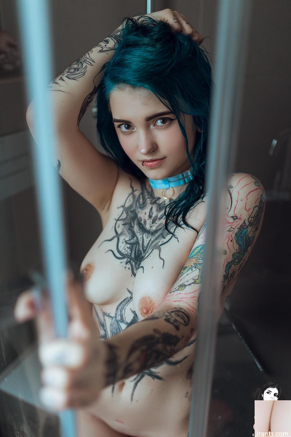 (Suicide Girls) 9 ژوئیه 2023 &#8211; Gloom &#8211; Shape of love (52P)