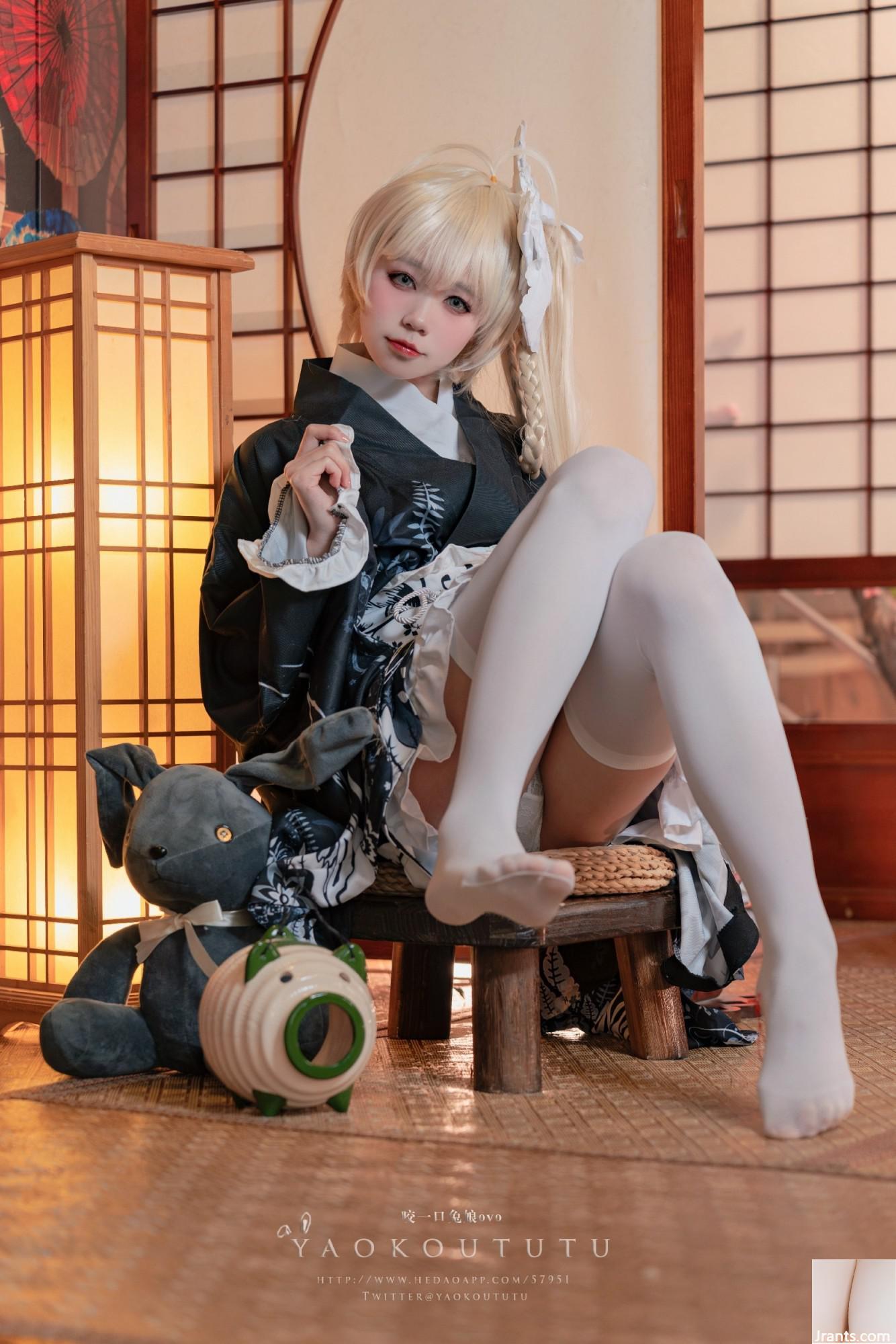 Coser@ Sticky Danzi Rabbit – Bonus exclusif du T3 de juin « Qiongmei Yukata » (42P)