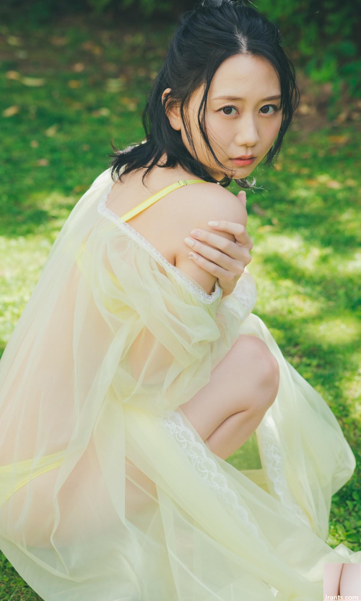 Album foto Furahata Nawa Muncul (54P)