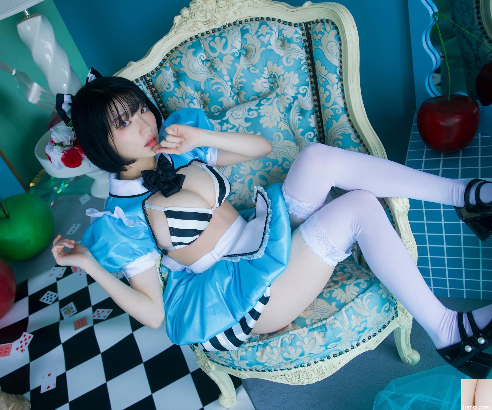 Nagi Nemoto Fotoalbum Beyond the Dimension (52P)