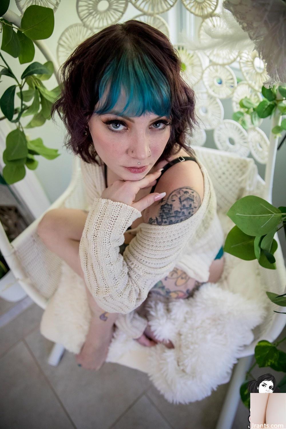 (Suicide Girls) 25. August 2023 – Kirbee – Angel Eyes (49P)