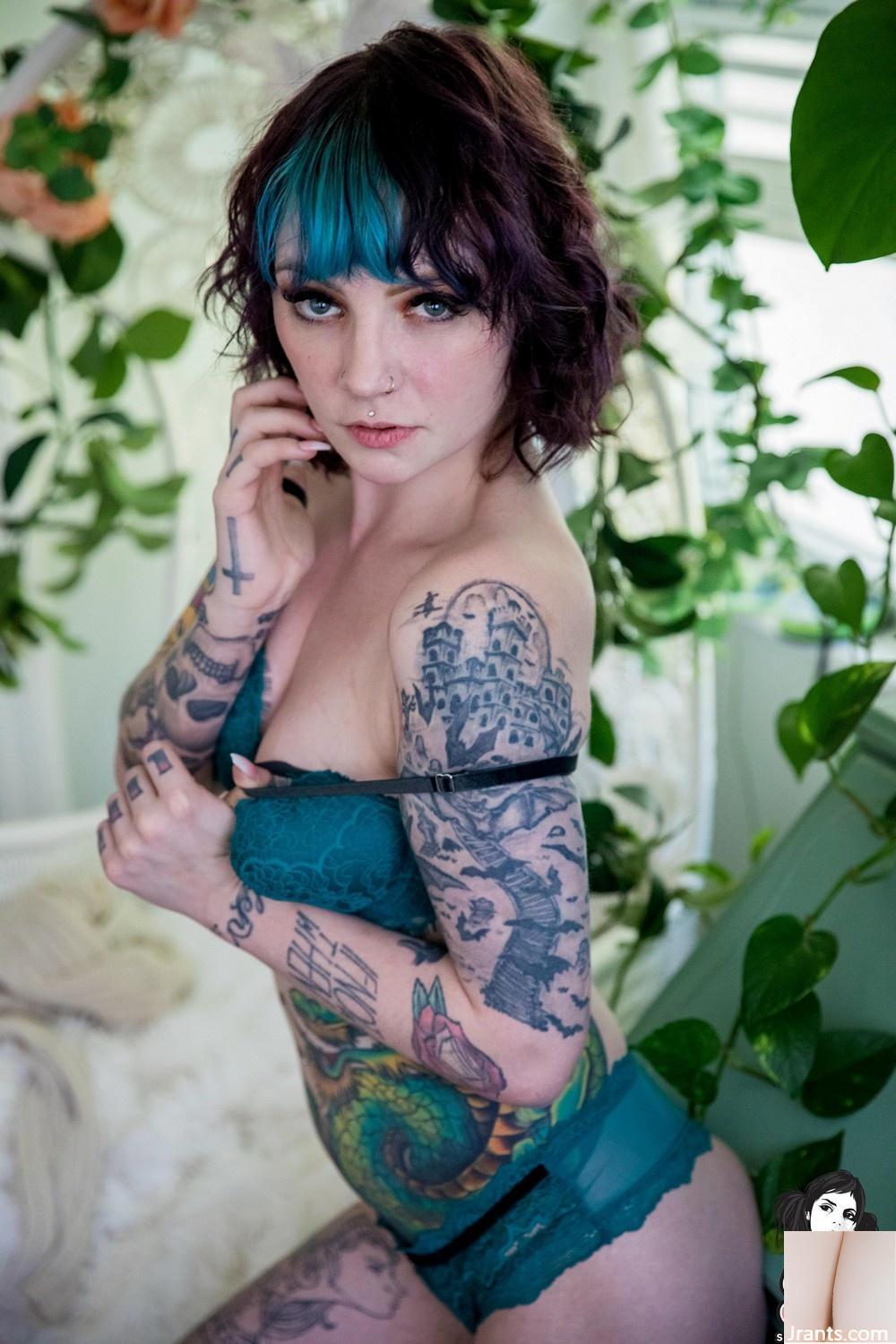 (Suicide Girls) 25. August 2023 – Kirbee – Angel Eyes (49P)