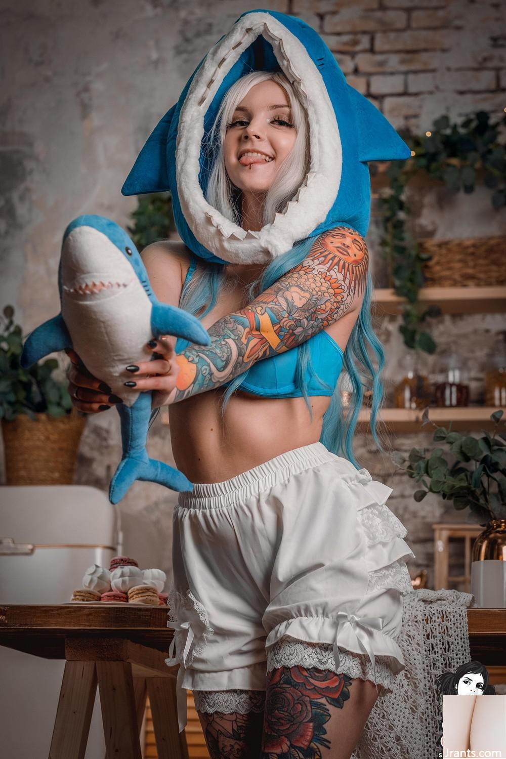 (Suicide Girls) 10 Sep 2023 – Luventa – Momma Shark (41P)