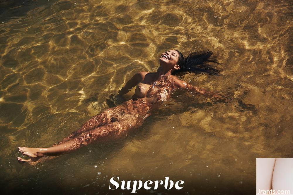 (Superbe Models) Sep 20, 2023 – Carolina Reyes Playa Del Amour (77P)