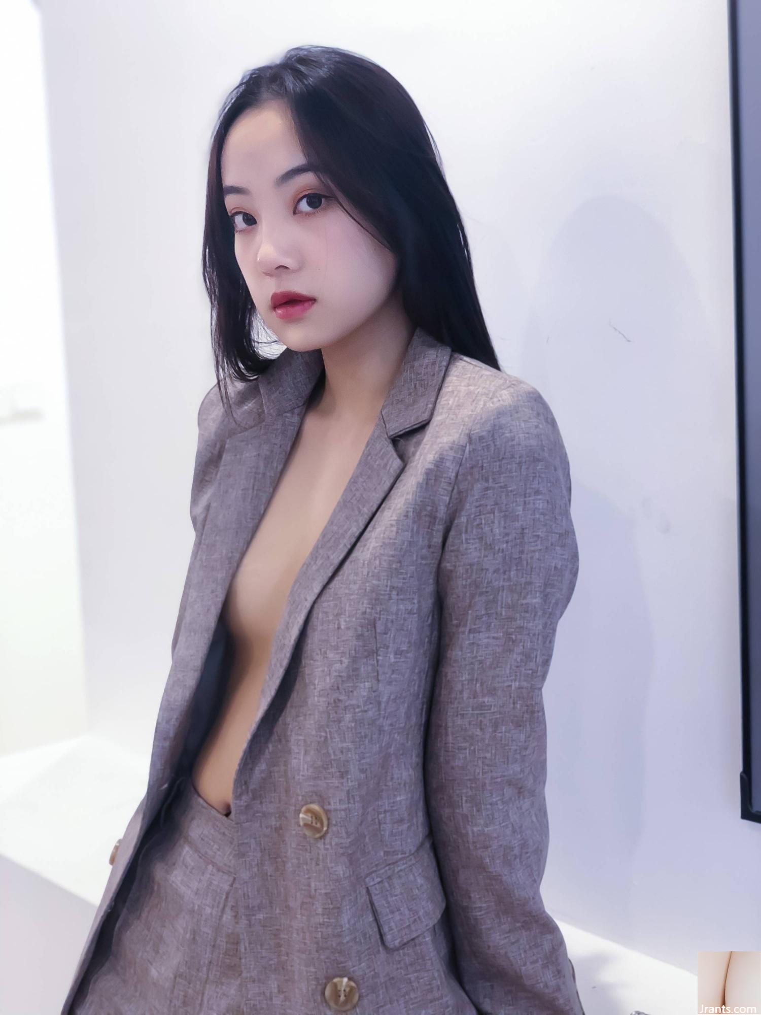 (Colección en línea) Modelo de belleza de niña de bienestar Jie Ge «Secretaria» VIP exclusivo (49