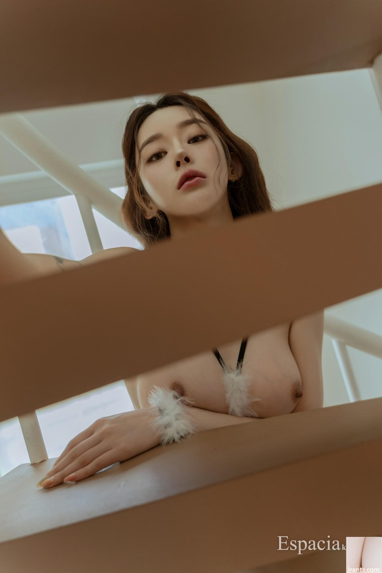 (Espacia Korea) VZ#064 Rahee (45P)