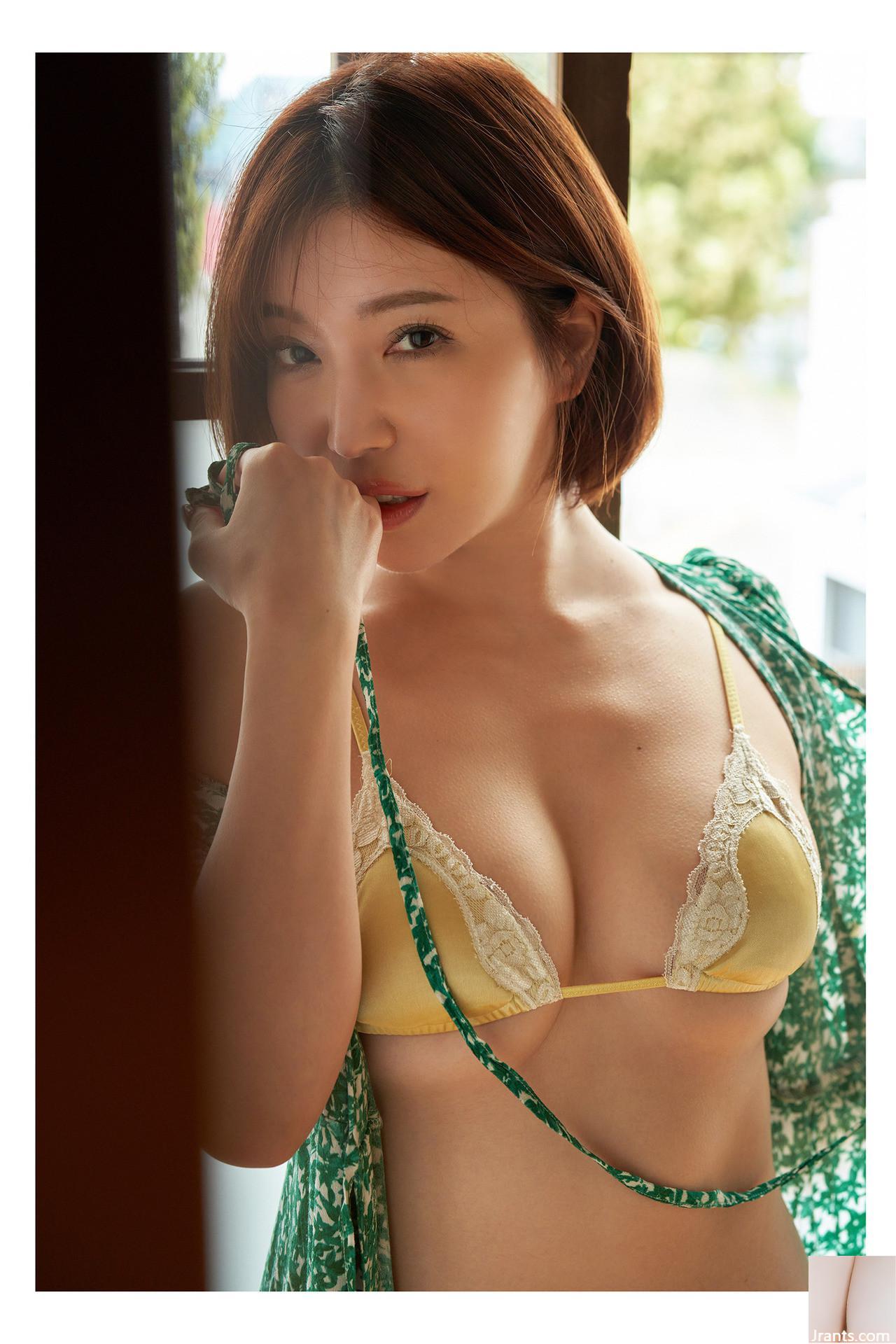 (Furukawa Yui) Beau visage avec des seins ronds et dégoulinants&#8230; C&#39;est vraiment féroce (31P)