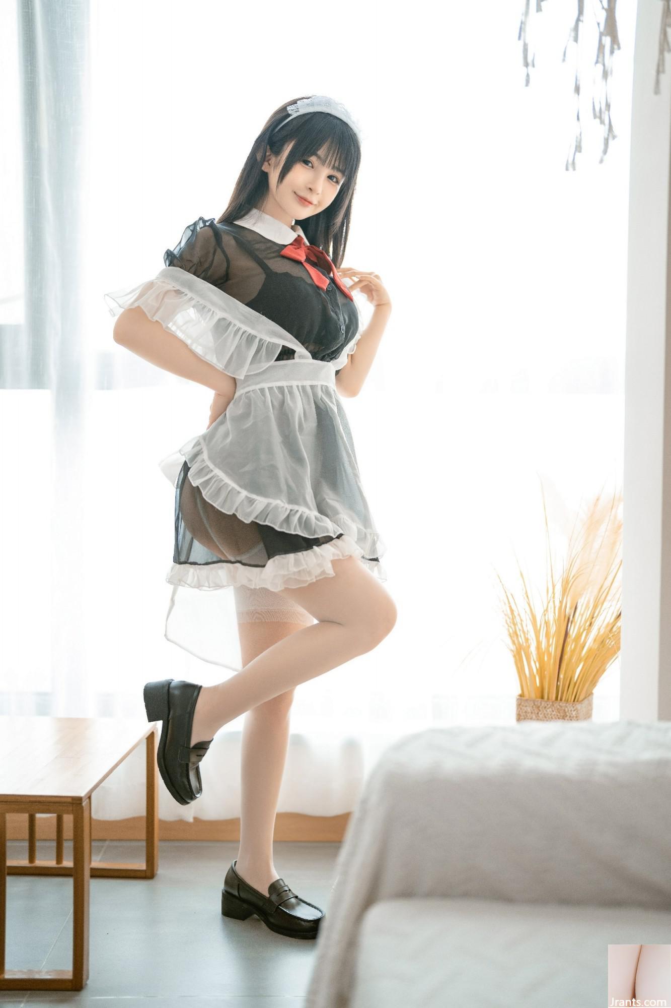 Coser@桜井宁宁Vol.082 Tentang pelayanku yang cantik (77P)