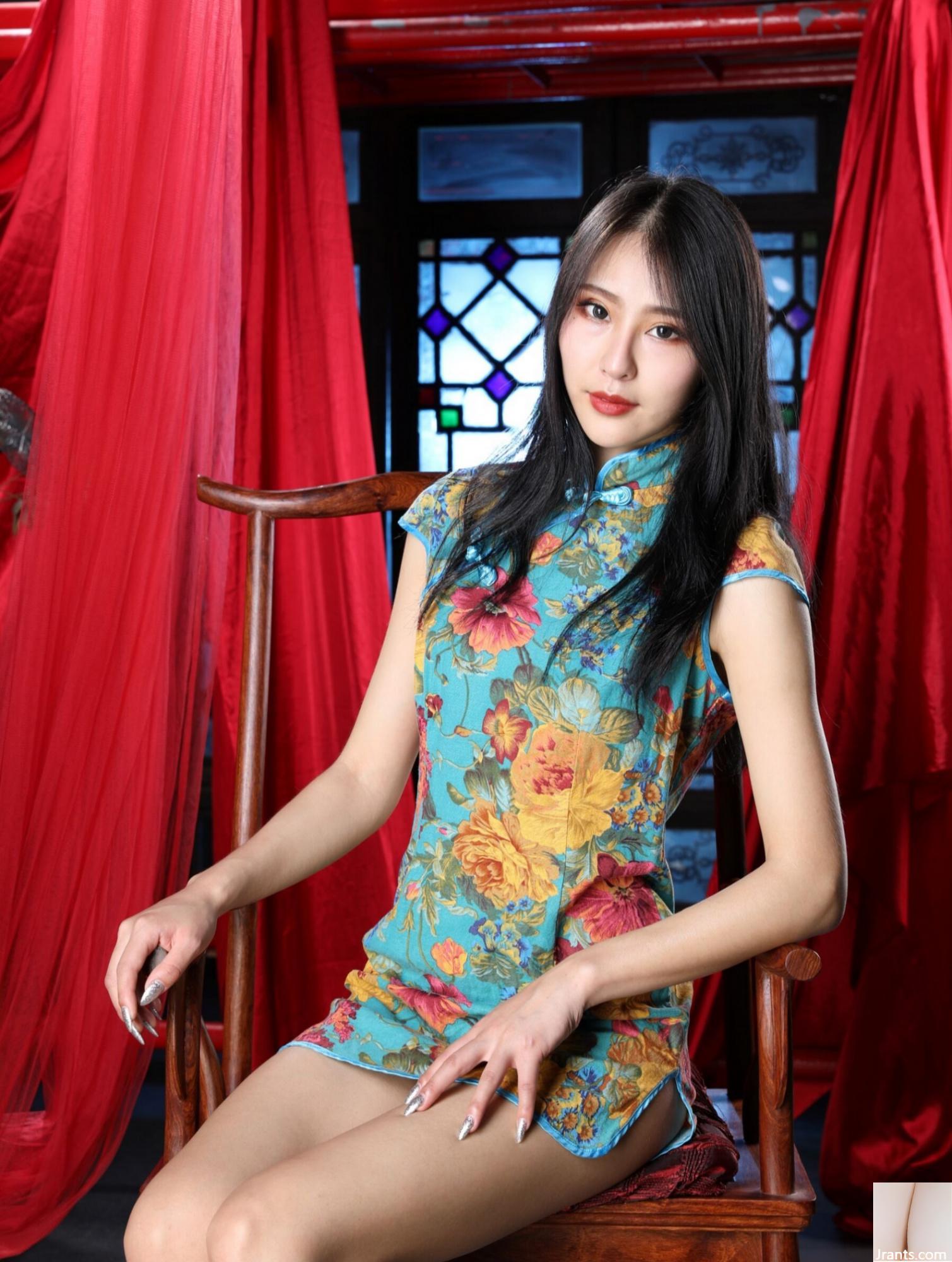 (Fotografia privada de modelo chinês) Linda modelo &#8211; Lai Min linda modelo sem mosaico benefício de fotografia privada &#8220;Ancient Cheongsam&#8221; (100P)